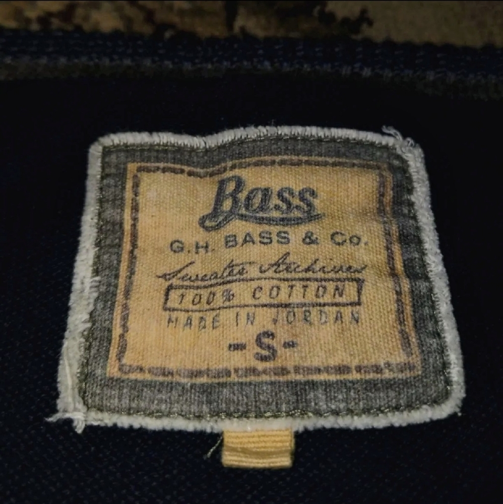 V-neck Sweater